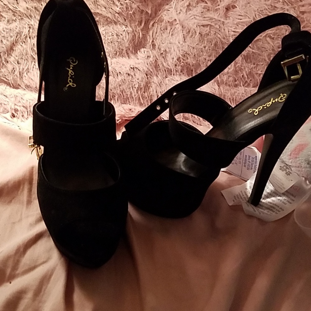 Black heels